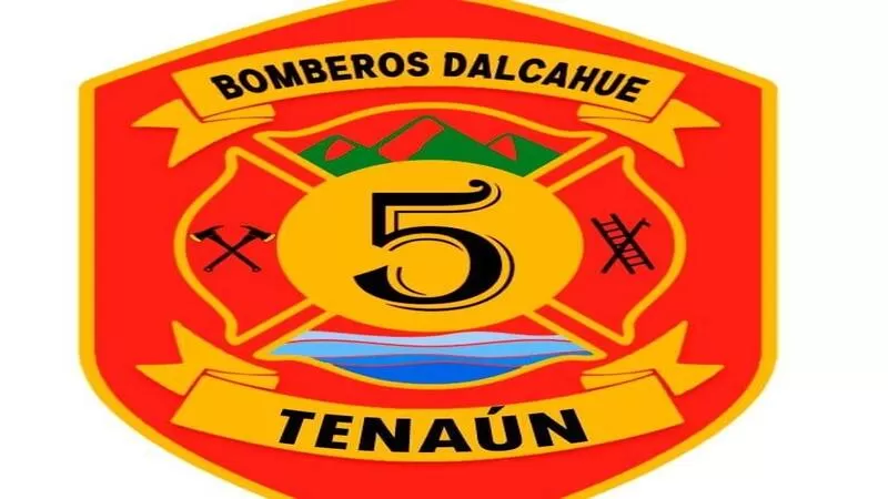 PRESIDENTE NACIONAL DE BOMBEROS DE CHILE DICTÓ CURSO EN TENAÚN Imagen noticias Wapi Chilwe