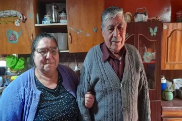 LOS SACRIFICADOS VIAJES A CASTRO EN BOTE - Wapi Chilwe