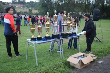 RECONOCEN A CAMPEONES Y FIGURAS EN PREMIACION DEL FUTBOL RURAL 2025 - 2026 - Wapi Chilwe